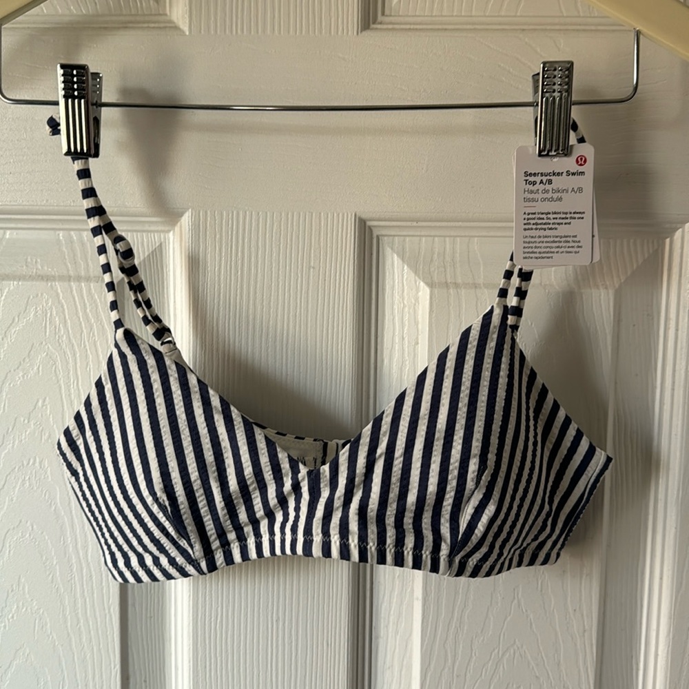 Lululemon seersucker swim top A/B size S